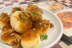 Garlic-Puffs